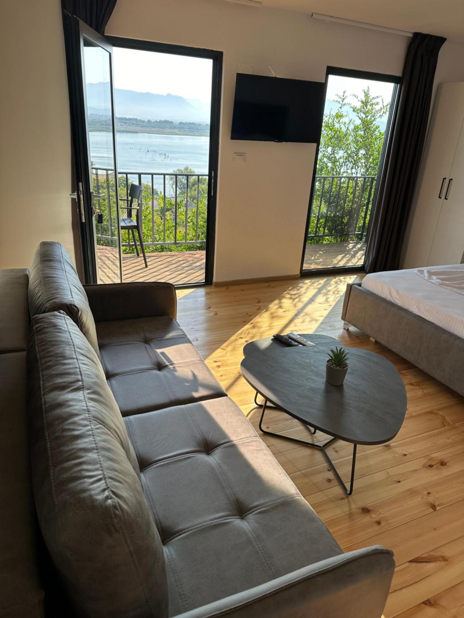 Lake Escape Villa Shiroke Shkodër Exterior foto